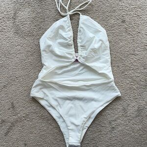 Edikted | White Bodysuit